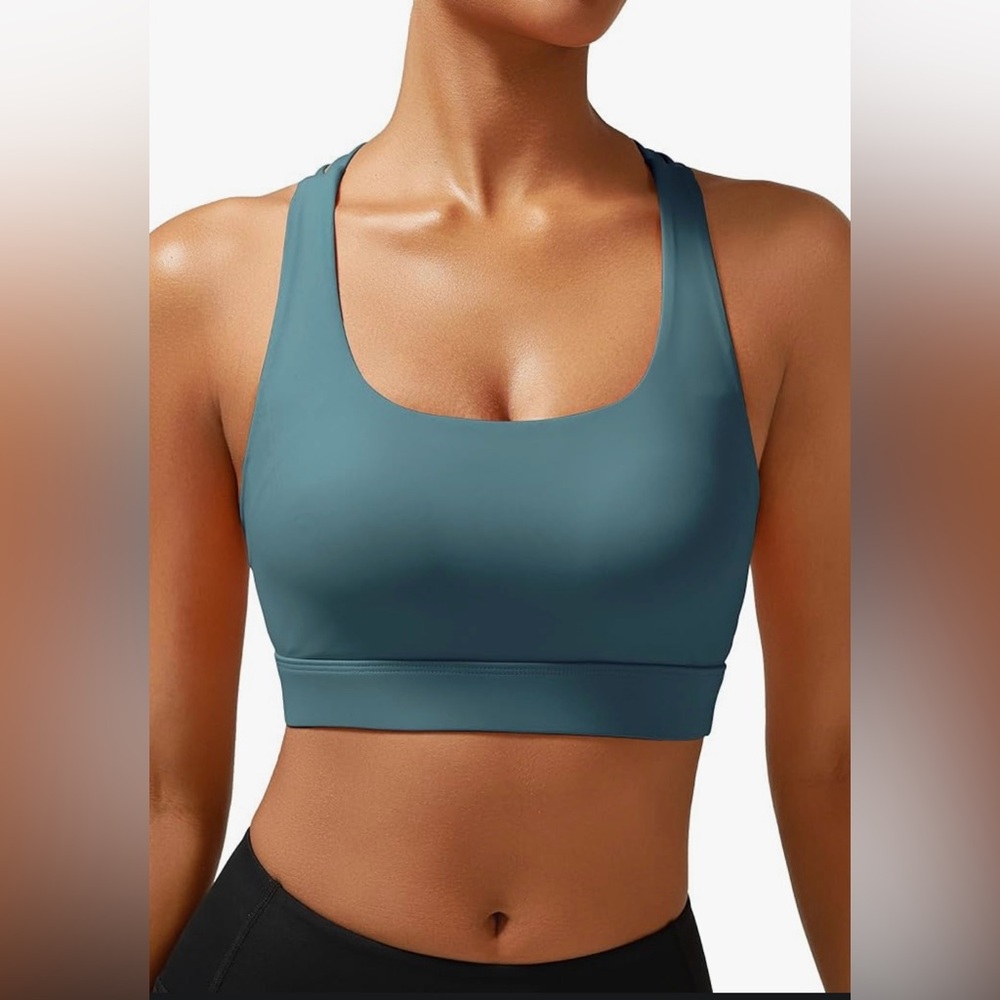 RUNNING GIRL Sports Bra High Support, Criss-Cross Back Moulded Cup High Impact